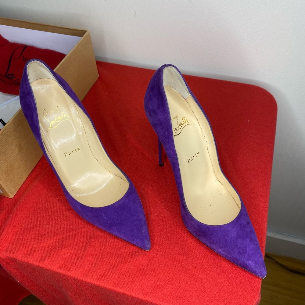 Purple suede So Kate’s
